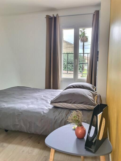 Bleu Lavande 1 - Appartement Cosy Ambiance Village Istres Exterior photo